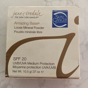 Jane iredale amazing bass loose mineral powder “bisque”